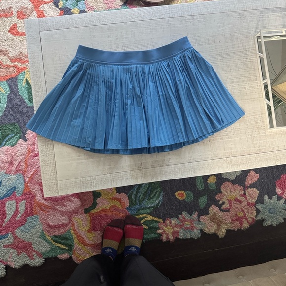 Lululemon Varsity High Rise Pleated Tennis Skirt - Picture 6 of 6